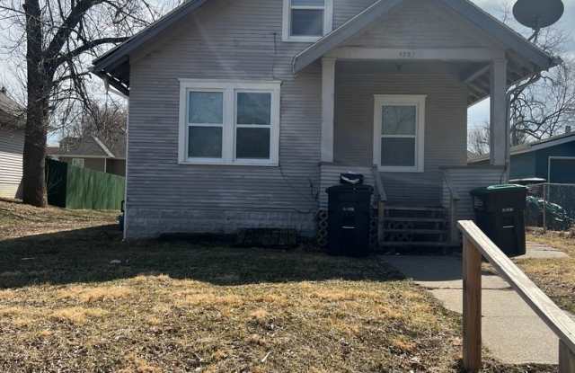 3 Bedroom/ 1 Bathroom $995 Coming soon! - 4257 Corby Street, Omaha, NE 68111