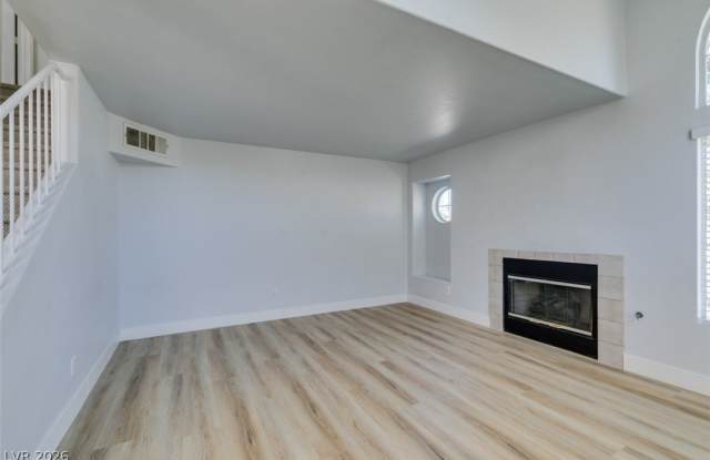 199 Oro Canyon Street Gallery 4
