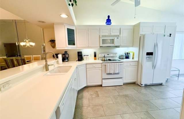 6680 Beach Resort Dr Gallery 2