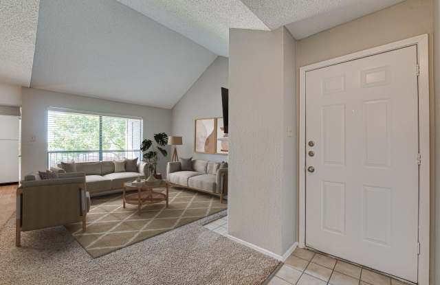 Bardin Oaks Gallery 4