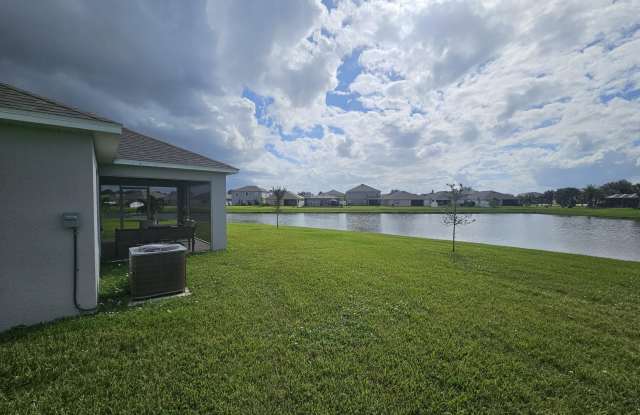 586 Cooper Court SW Gallery 3