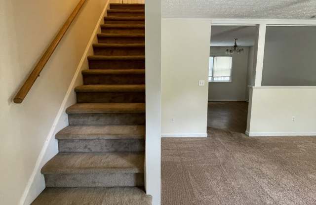 Flexible lease terms Gallery 4