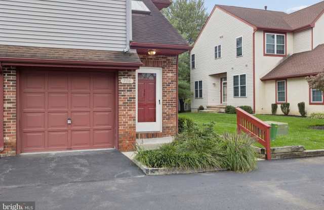 736 CHANTICLEER Drive Gallery 2
