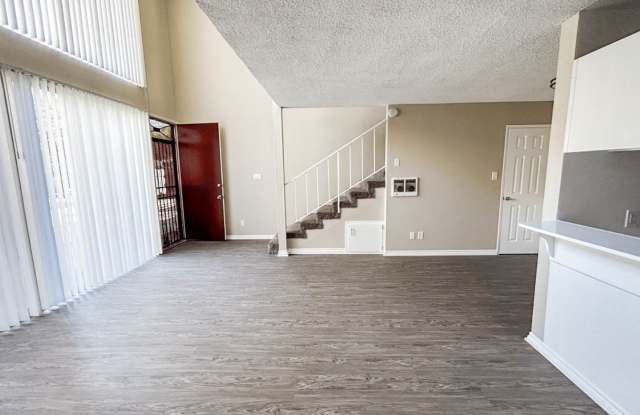 Kerrwood Manor Apartments Gallery 3