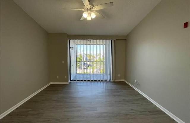 13555 Eagle Ridge Dr Gallery 2
