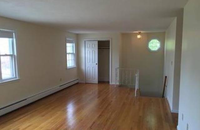 26 Woodleigh Rd. Gallery 3