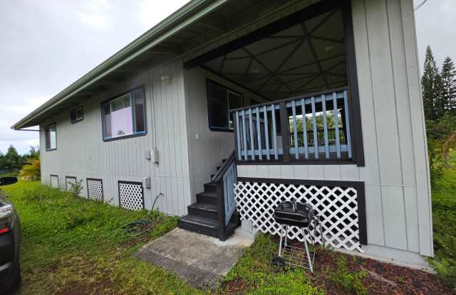 AVAILABLE NOVEMBER 1 | 2BR/2BA HOME IN HAWAIIAN PARADISE PARK | WASHER & DRYER INCLUDED | $2,100 Gallery 3