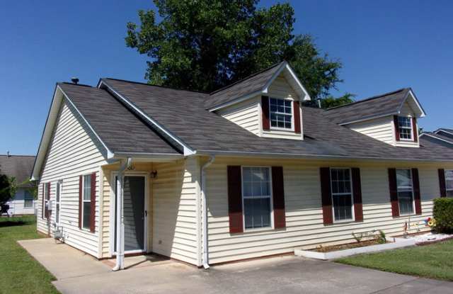 1067 Farm Pond Lane photos photos