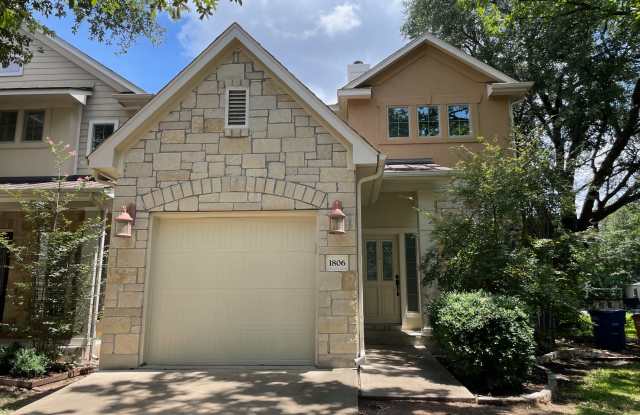 1806 Crown Drive photos photos