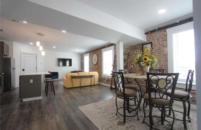 212 Morgan Street - 212 Morgan Street, St. Louis, MO 63102