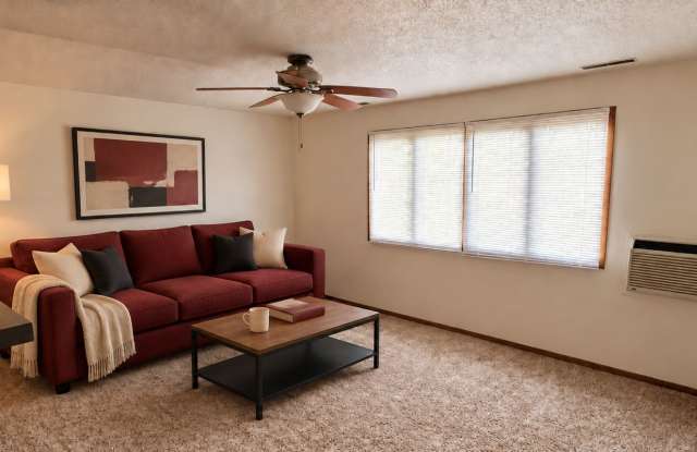 Two Bedroom Apartment at Whitewater Commons in St Charles Gallery 1
