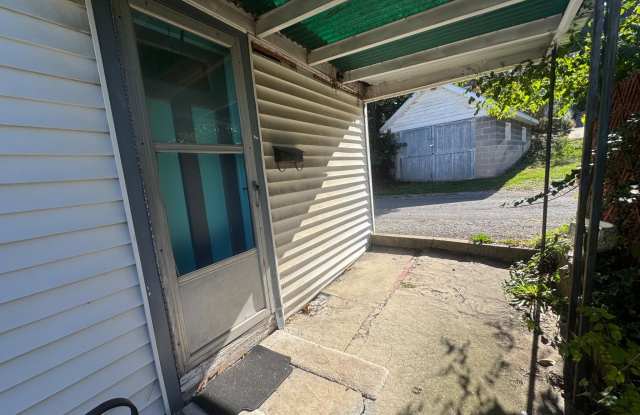 508 SHERIDAN Place Gallery 1