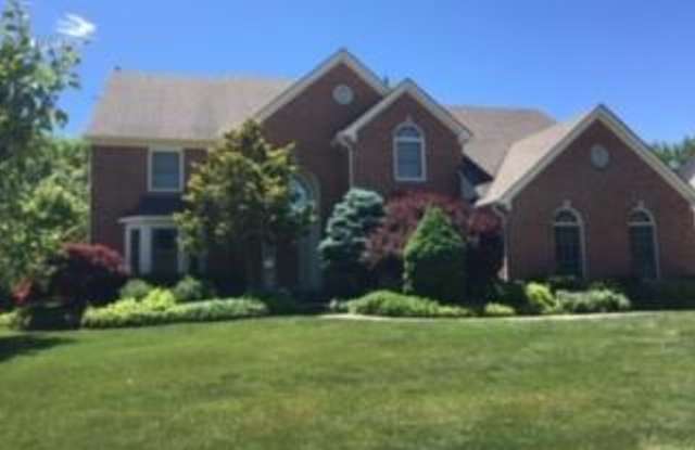 107 MILLSTONE Drive - 107 Millstone Drive, Troy, MI 48084