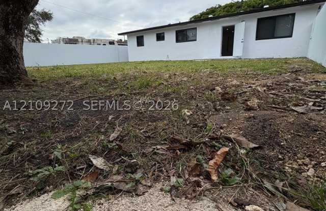 19311 Gulfstream Rd Gallery 2