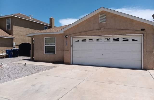 Charming 3-bedroom, 2-bathroom home! Coming soon! photos photos