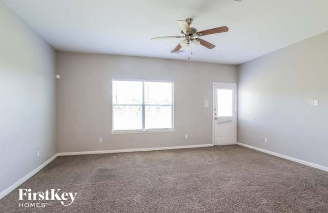1027 Paradise Road Gallery 2