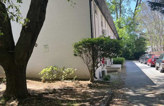 860 Monroe Drive Northeast photos photos