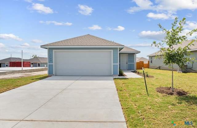 1122 Newey Circle Gallery 1