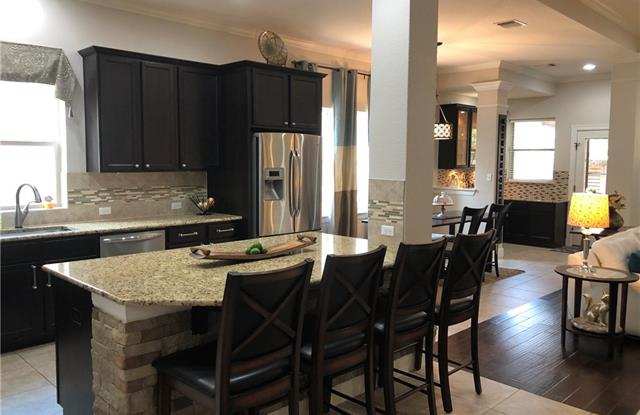 13613 Hymeadow CIR Gallery 2