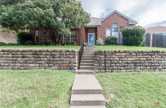 638 Oakbend Drive - 638 Oakbend Drive, Coppell, TX 75019