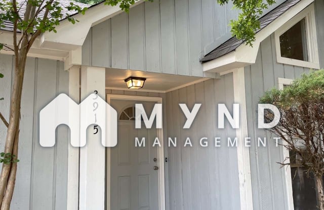 3915 Ross Rd - 3915 Ross Road, Memphis, TN 38115