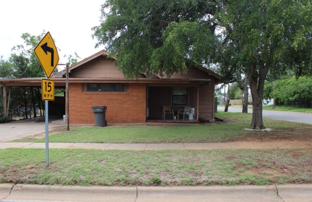 2135 Avenue J photos photos