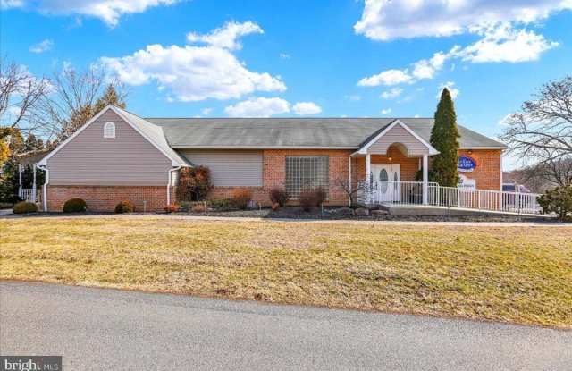 5 OLD WERNERSVILLE Road unit: 1 Main Level photos photos