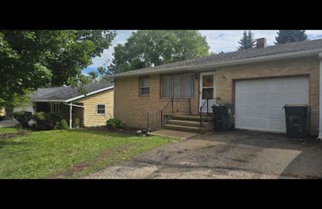 131 Tower Drive photos photos