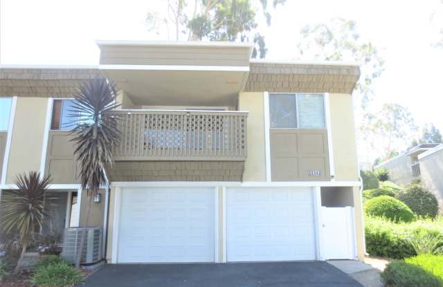 Clean End Unit Condo with Private Garage, Carport, and Driveway - 23342 Caminito Marcial, Laguna Hills, CA 92653