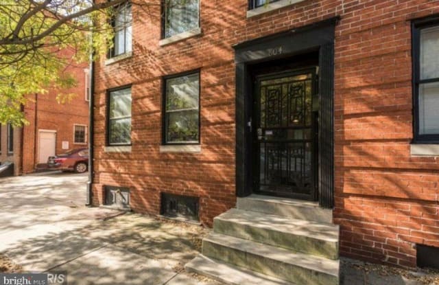 804 N CALVERT STREET - 804 North Calvert Street, Baltimore, MD 21202