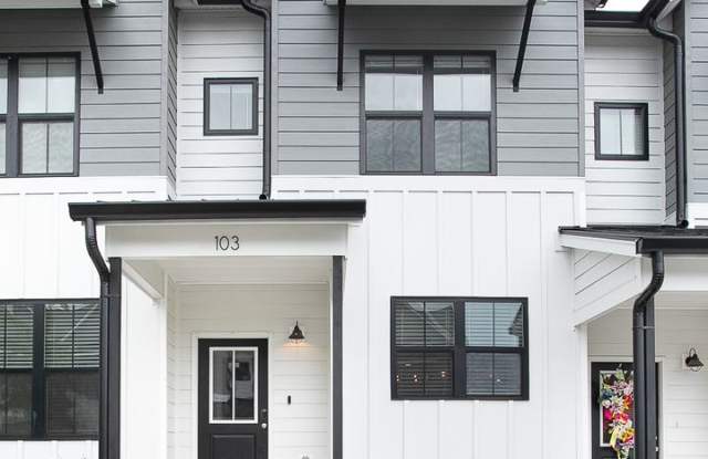 Available 7/10/25 - Lovely 3-Story Townhome Near US-70! photos photos