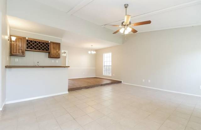 6607 Forestview Drive Gallery 3