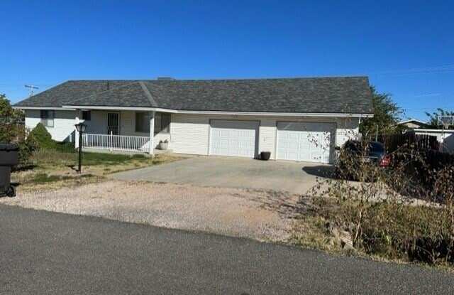 4201 N Tonto Way photos photos