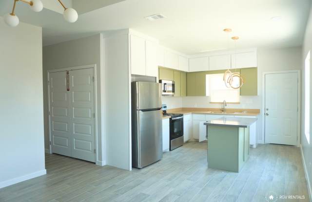 1004 Sugar Garden Dr. - 1 Gallery 3