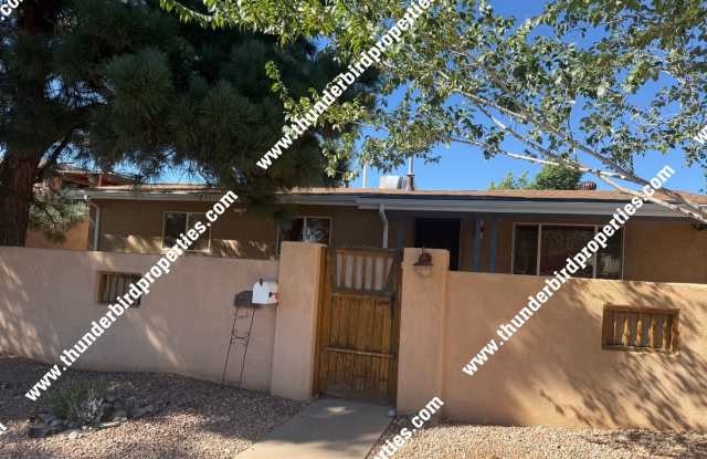 Charming 3-Bedroom, 2-Bath Home in Albuquerque’s NE Heights photos photos Charming 3-Bedroom, 2-Bath Home in Albuquerque’s NE Heights photos photos