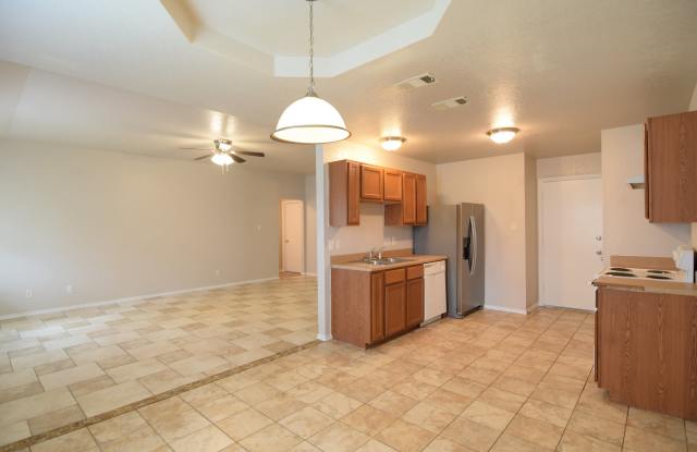1808 Freedom Loop Gallery 4