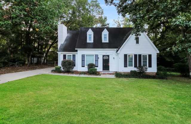 107 Chiswick Court photos photos