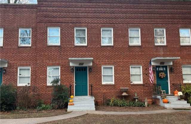 625 Simmons Street - 625 Simmons Street, Gainesville, GA 30501