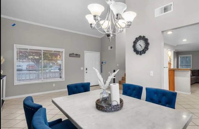44644 Stillwater Drive Gallery 1