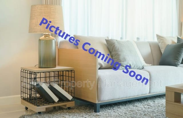 4638 N 49th St - 4638 North 49th Street, Milwaukee, WI 53218