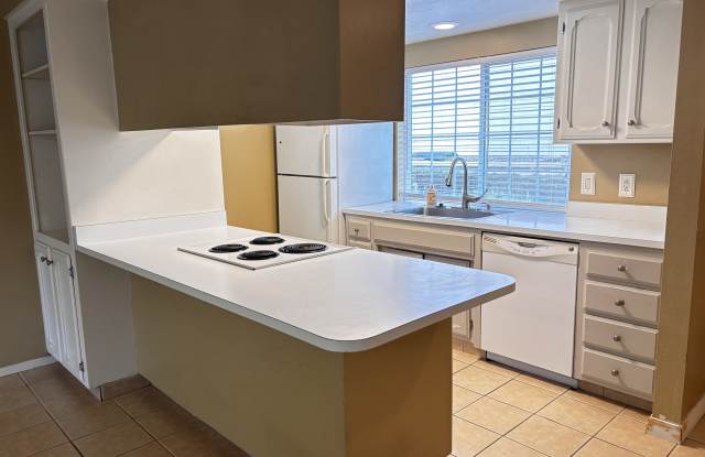 3154 Country Club Drive - 1 Gallery 2