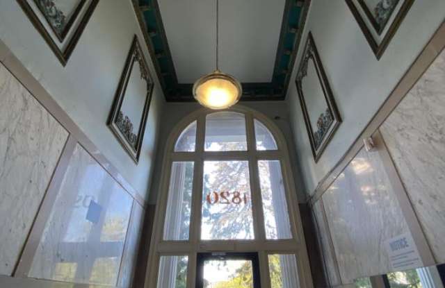 1825 Commonwealth Ave. Gallery 4