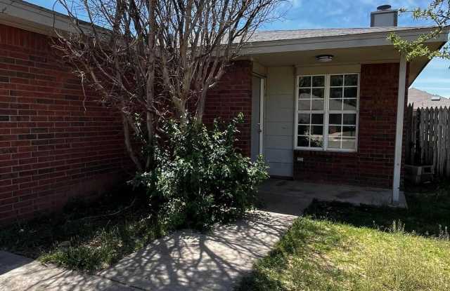 226 Grover Avenue - 226 Grover Avenue, Lubbock, TX 79416 226 Grover Avenue - 226 Grover Avenue, Lubbock, TX 79416