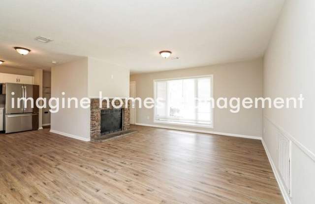 1805 North Girls School Road Gallery 4
