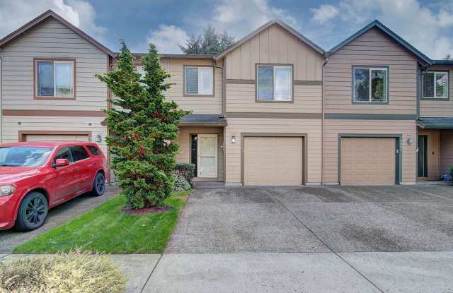 Charming 3 bd 2.5 ba Townhouse - Available Now! photos photos Charming 3 bd 2.5 ba Townhouse - Available Now! photos photos