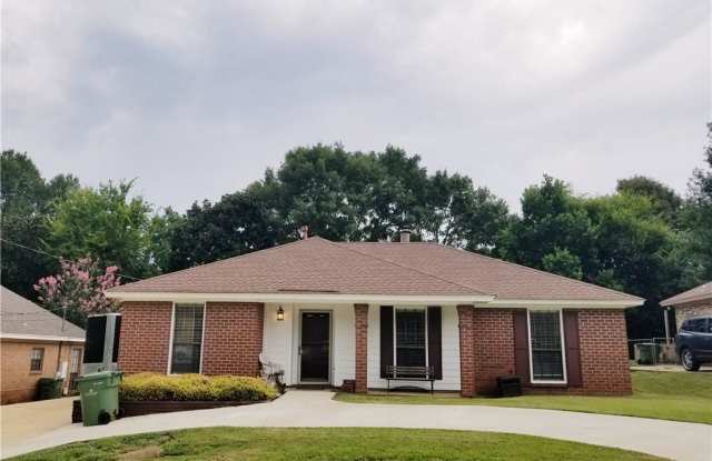 2940 Willow Lane Drive Gallery 1