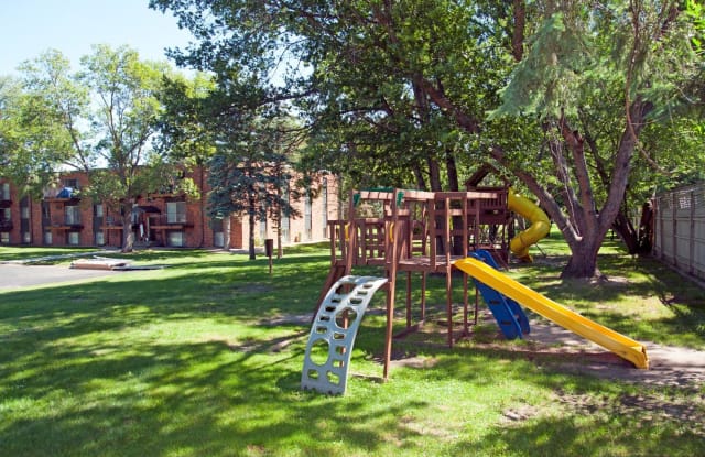 Crest Oak Gallery 4