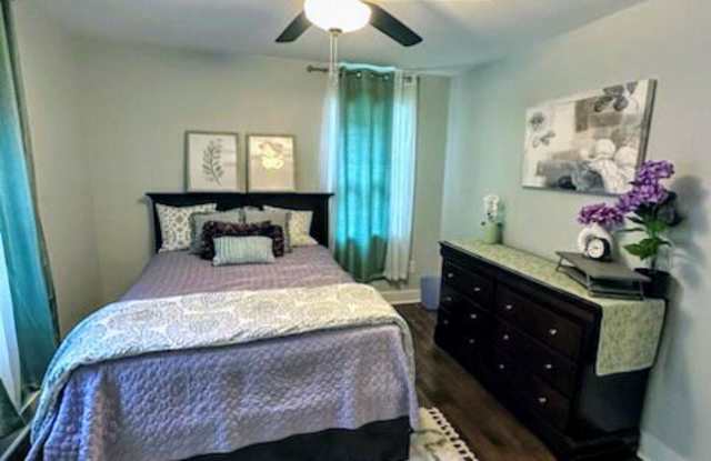 2225 Beecher Circle Sw (green) photos photos