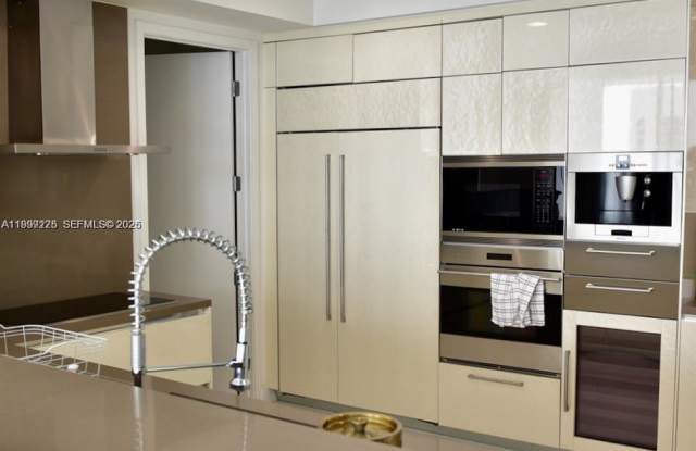 17475 Collins Avenue photos photos 17475 Collins Avenue photos photos