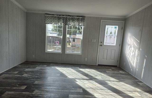 206 Magnolia Lane Gallery 4